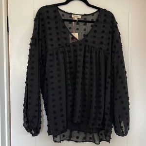 Oversized clip dot blouse NWT